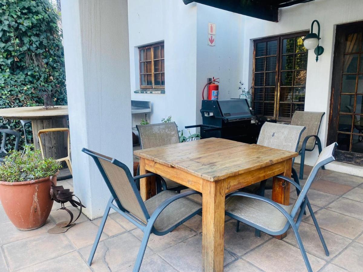 Da Arden Guest House Йоханесбург Екстериор снимка